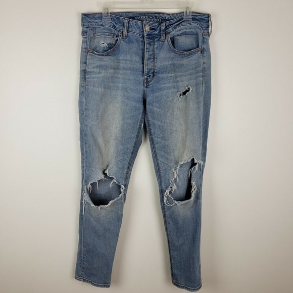 American Eagle Outfitters Denim - American Eagle TOMGIRL Boyfriend Jeans Distressed